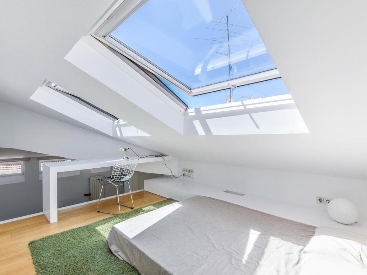 Atico Reformado En Anton Martin Apartment Madrid Exterior photo